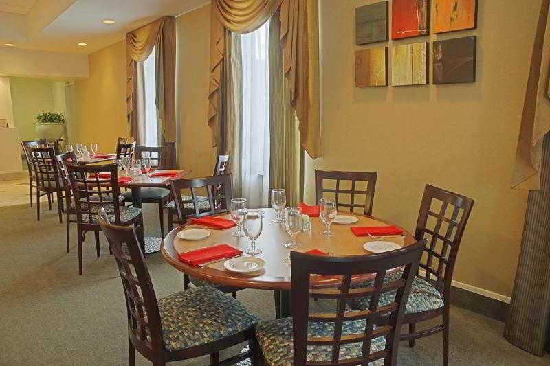 Holiday Inn Washington-Georgetown Restaurant foto